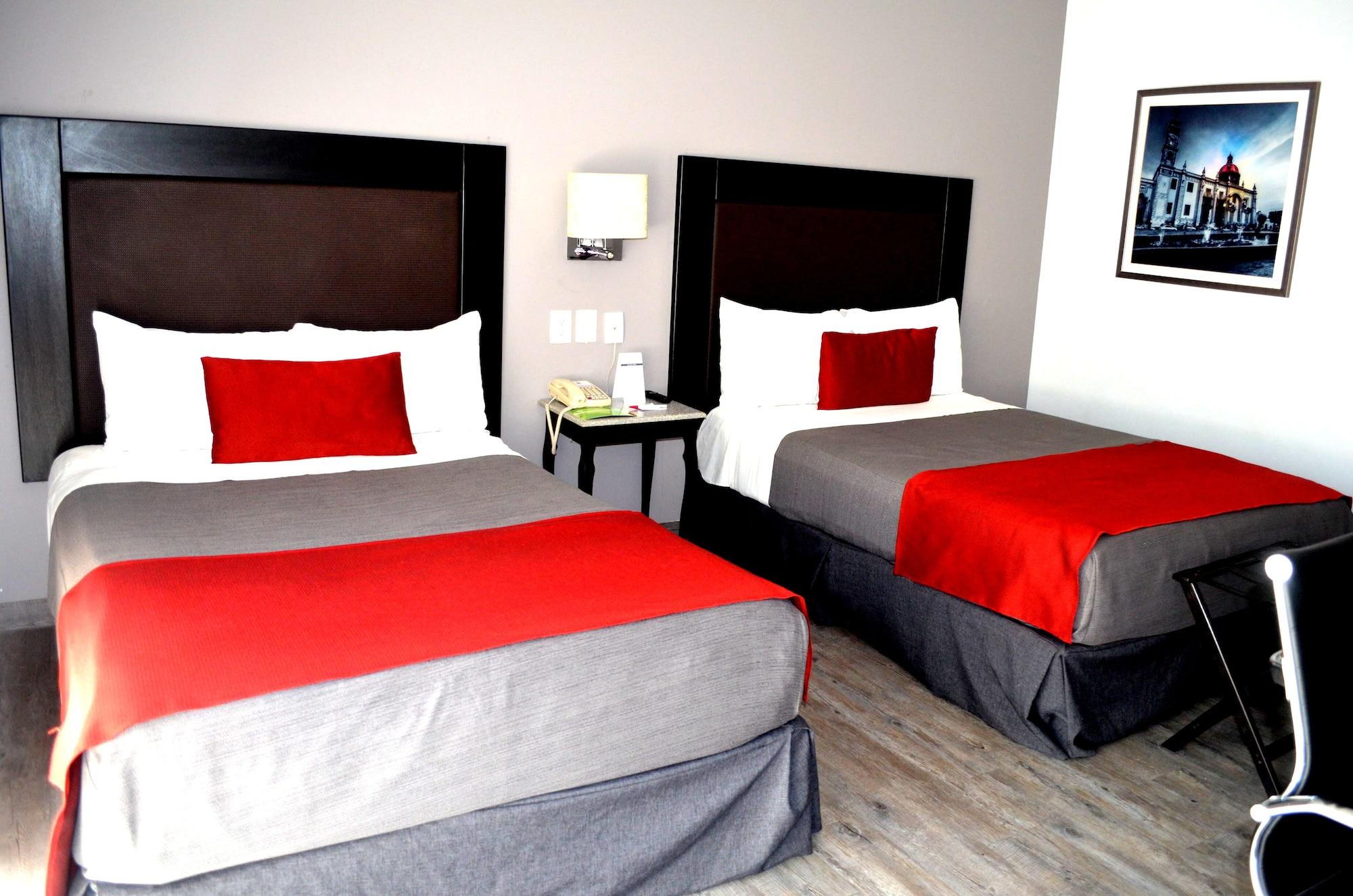 קרטרו Plaza Camelinas Hotel מראה חיצוני תמונה