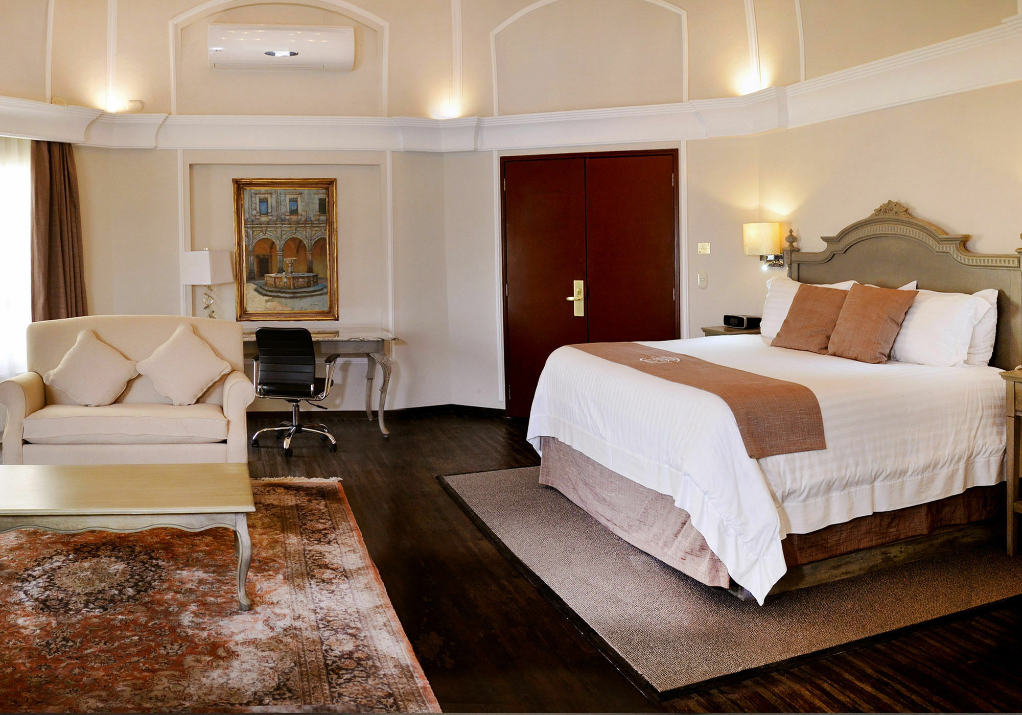 קרטרו Plaza Camelinas Hotel מראה חיצוני תמונה