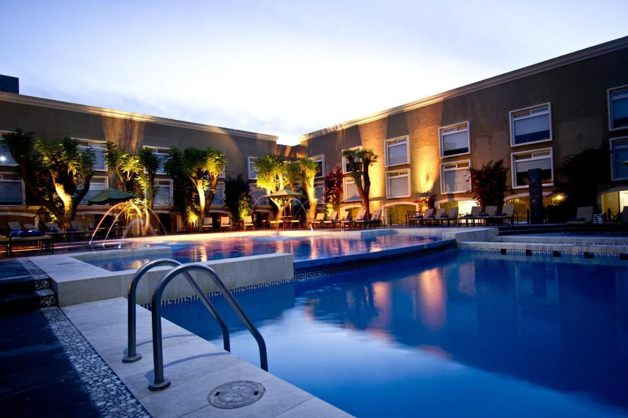 קרטרו Plaza Camelinas Hotel מראה חיצוני תמונה